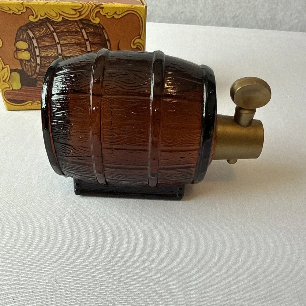 Vintage Avon After Shave On Tap Barrel Decanter 5oz Full NOS Box Wild Country